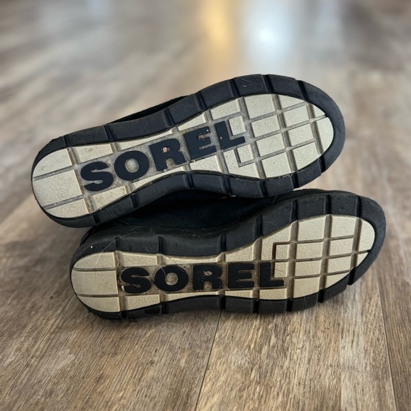 Sorel Explorer Joan Tie Up Suede Winter Boots - Black/Dark Stone - Picture 5 of 13
